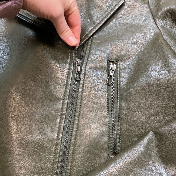 T Tahari Faux Leather Biker Moto Jacket Women's M Color Green - Picture 2 of 9